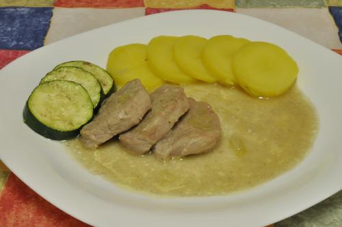 Vepřová panenka dušená na bílém pepři – Snadné recept z Česko kuchyně, hotový za 30 - 45 minut